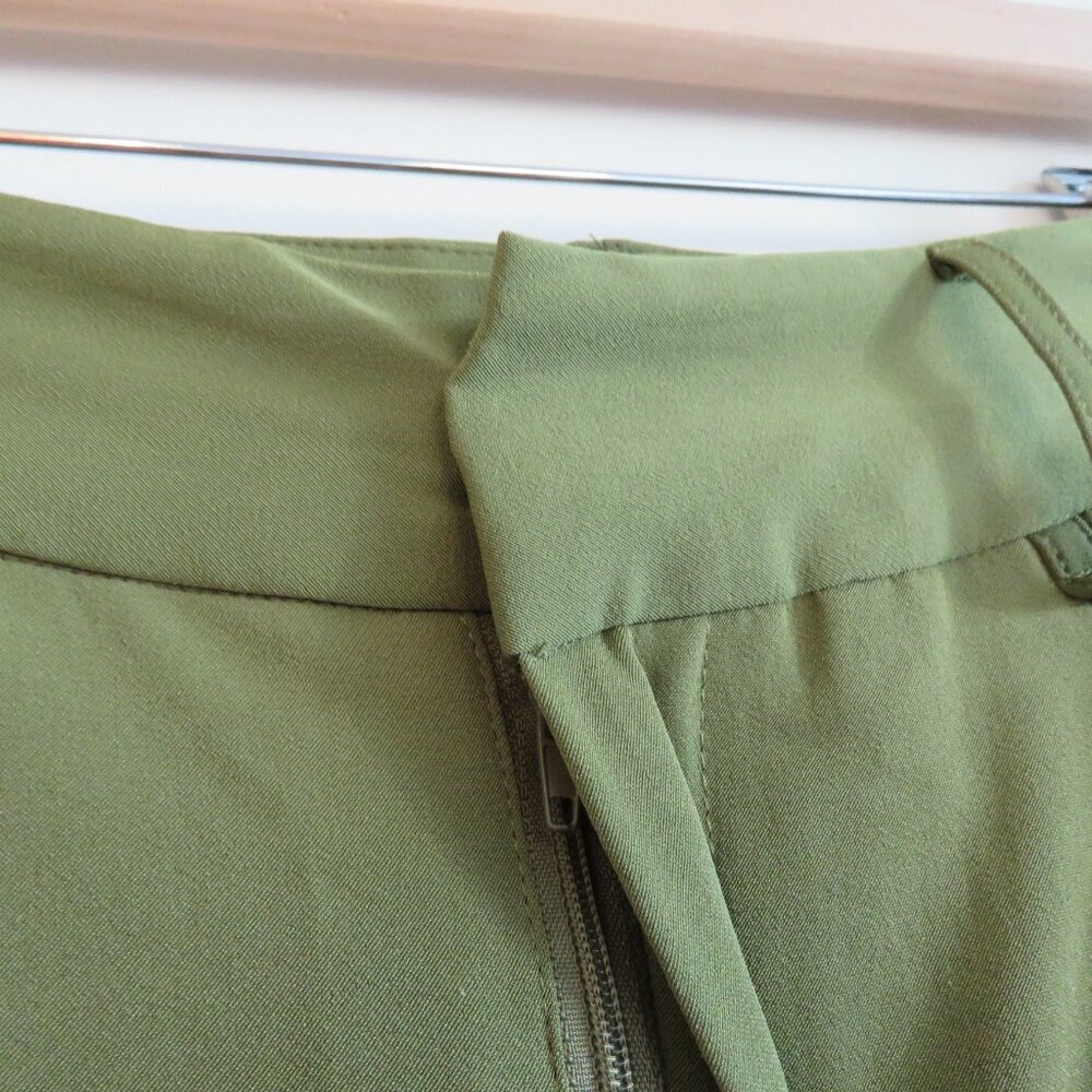 JASON WU High Rise Pleated Crepe Pants in Khaki Green Minimalist - Size US 2 - Picture 6 of 12